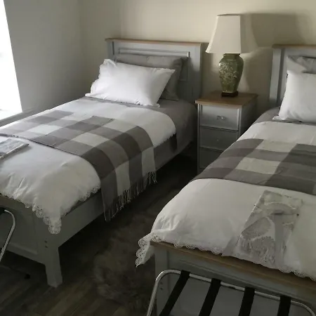 Дом отдыха The Stone House,